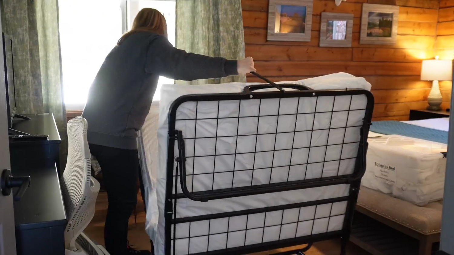 Load video: Honest Review For IHanherry Portable Folding Bed with Mattress